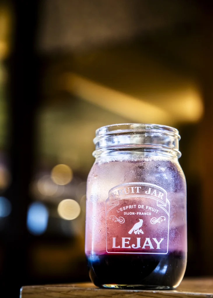 店内の落ち着いた雰囲気に合うおしゃれなジュース